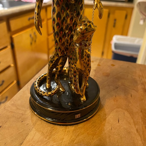 Leopard figuring by Erte - Picture 4 of 12
